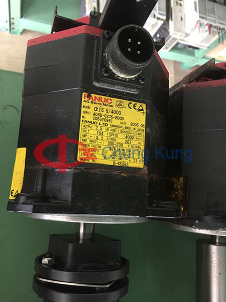 A06B-0235-B000 AC SERVO MOTOR aiS8-4000